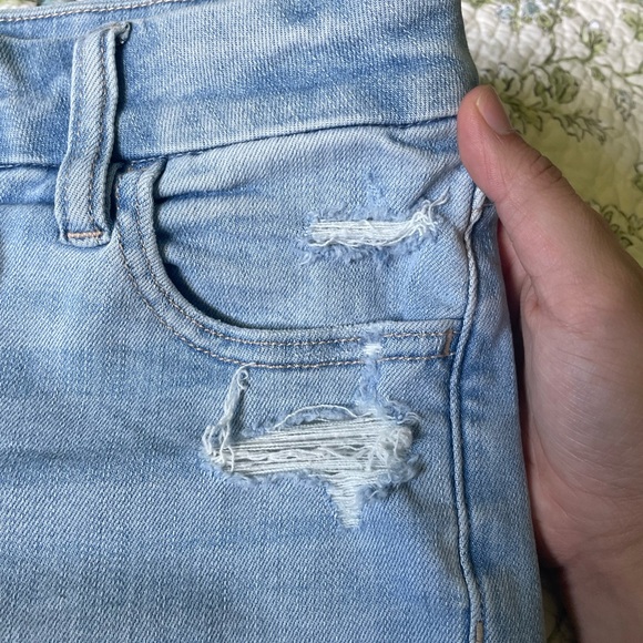 American Eagle Outfitters Women's Distressed Light Blue Jeans - Picture 5 of 6